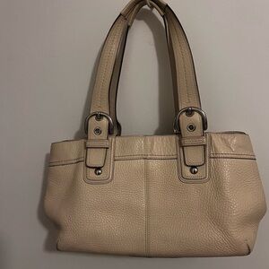 Coach Elegant Cream Leather Tote Bag